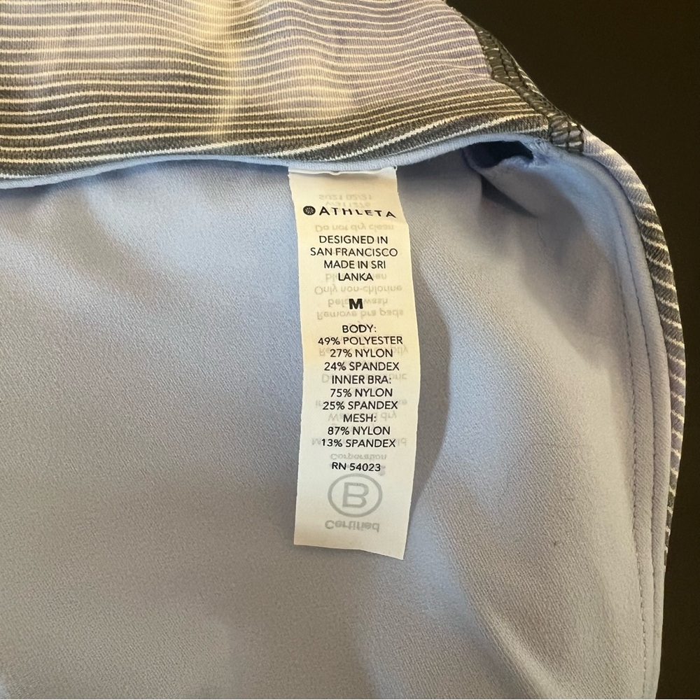 Athleta Conscious Crop Bra A-C Tank Medium - Picture 5 of 7